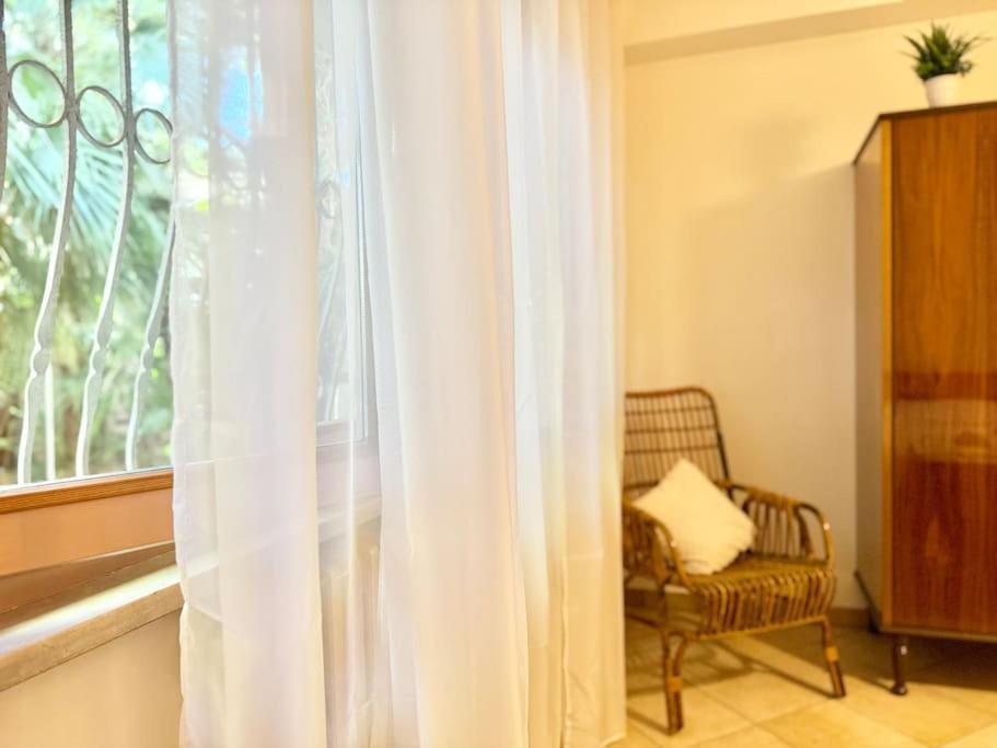 Casa Nel Verde - 4 Posti Letto Apartment Киаравале Екстериор снимка
