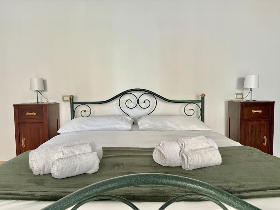 Casa Nel Verde - 4 Posti Letto Apartment Киаравале Екстериор снимка