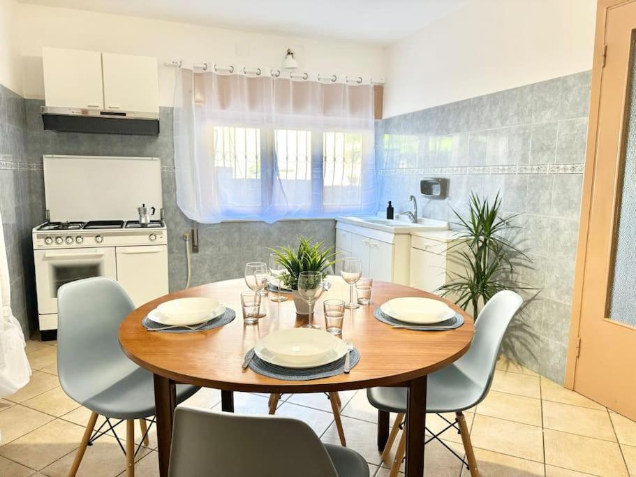 Casa Nel Verde - 4 Posti Letto Apartment Киаравале Екстериор снимка
